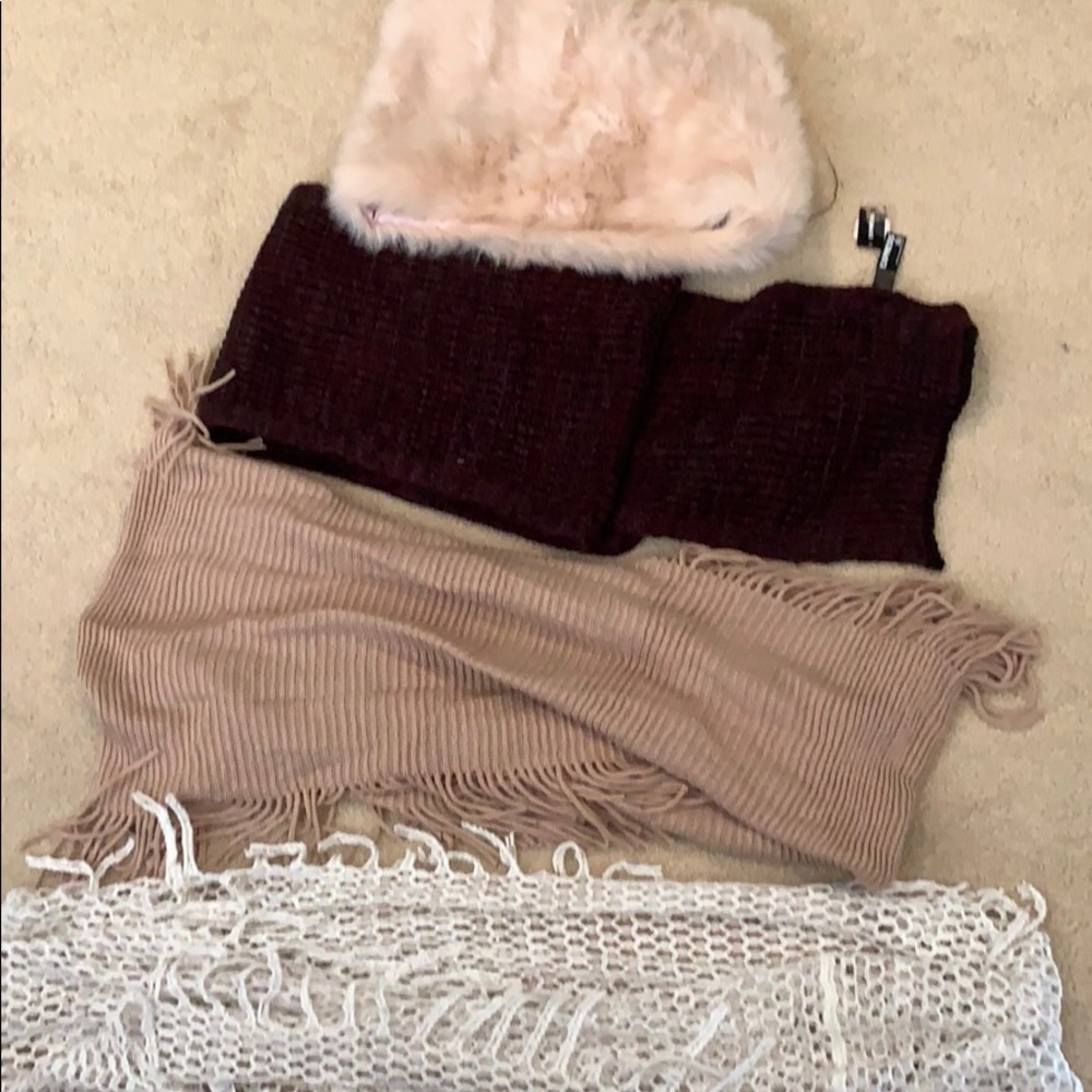 4 Scarves